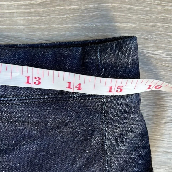 victoria beckham denim skirt - Picture 5 of 8